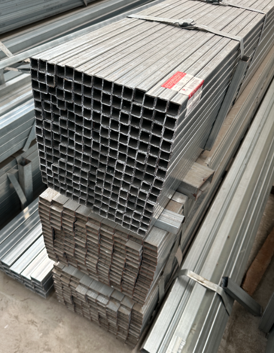 海东现货供应30*50*2镀锌方管50*80*3.0 20*20*1.5 20*40*2.0规格齐全