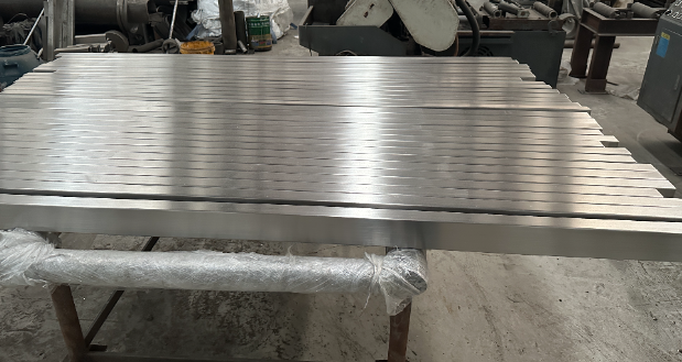 海东不锈钢无缝方管 